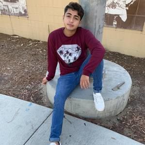 Meet your Posher, Alexander